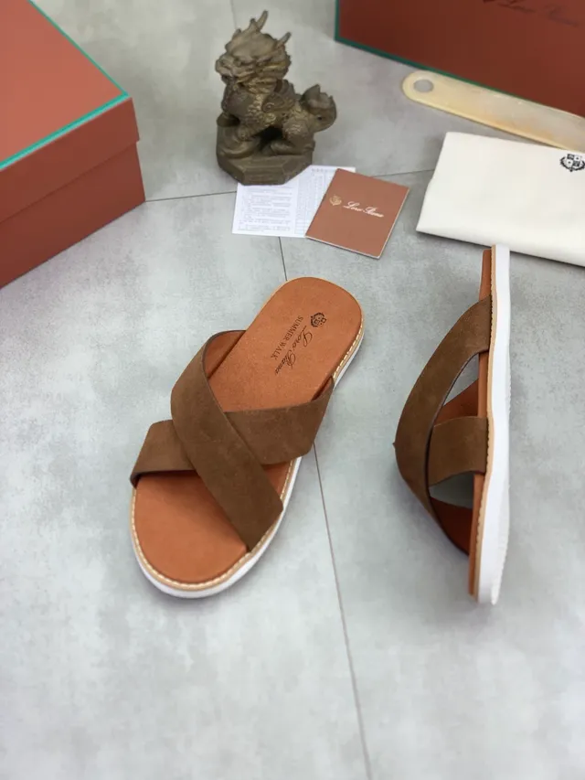 Brown Beige Crossed-Strap Slide-On Casual Sandals
