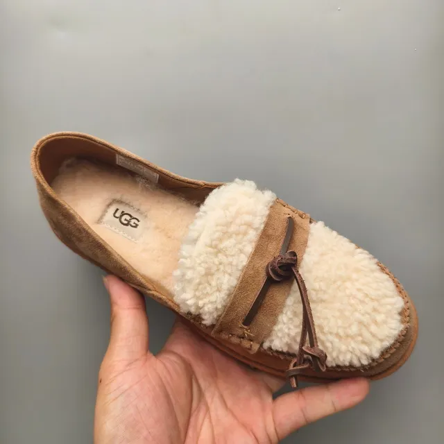 UGG Tasman Brown Beige Suede Upper Shearling-Lined Vamp Loafer