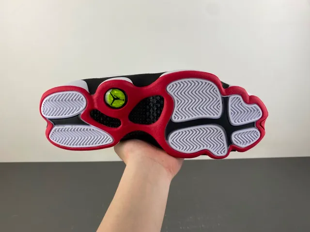 Air Jordan 13 White Black Red Quilted Basketball Shoes