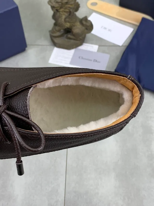Dior Boat Shoe Brown Beige Pebbled Leather Moc-Toe Stitching Boat Shoes