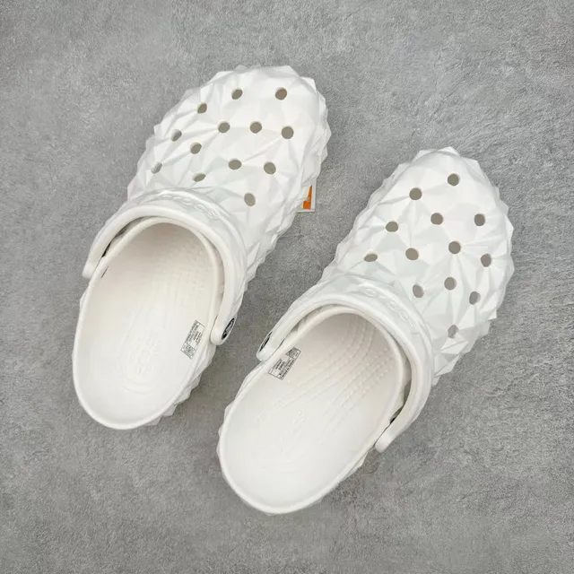 Crocs Echo White Geometric Faceted Upper Molded Foam Construction Clog