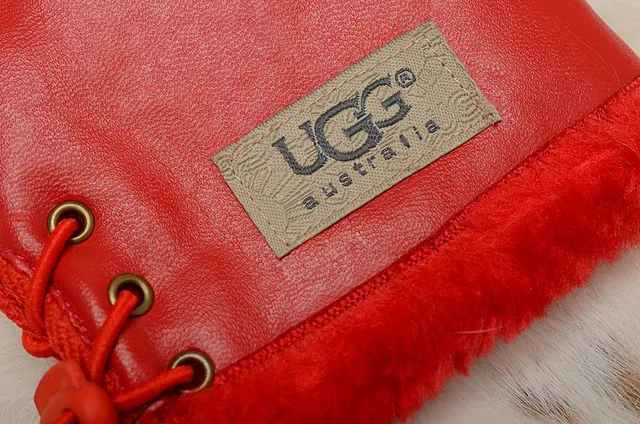 UGG Fur-Trimmed Leather Pouch Bucket Bag