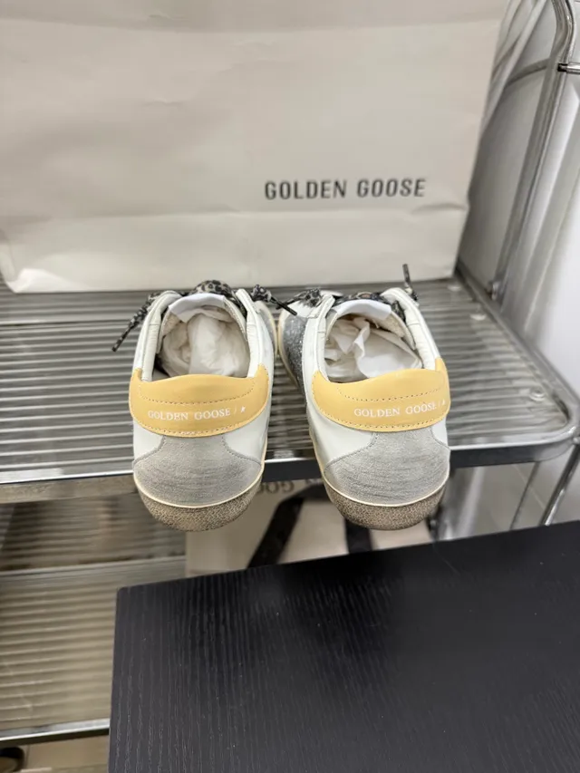 Golden Goose Super-Star Distressed White Glitter Star Lifestyle Sneakers