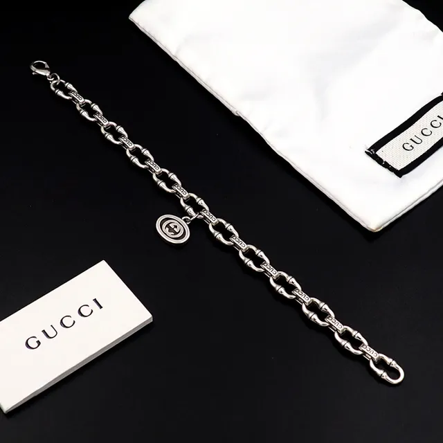 Gucci Bamboo-Link Engraved Double G Charm Bracelet