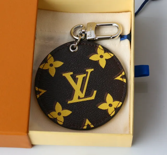 Louis Vuitton Monogram Canvas Key Holder Brown Yellow Circular Tote Bag
