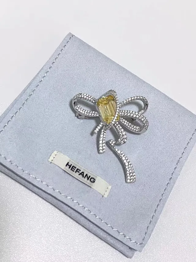 Yellow Gemstone Pavé Ribbon Brooch
