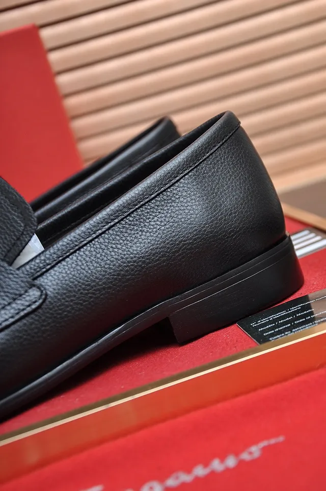 Salvatore Ferragamo Gancini Loafer Black Pebbled Leather Penny Strap Loafers