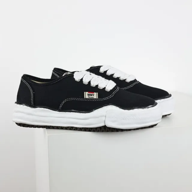 MMY Black White Canvas Upper Sculpted Midsole Lifestyle Sneakers