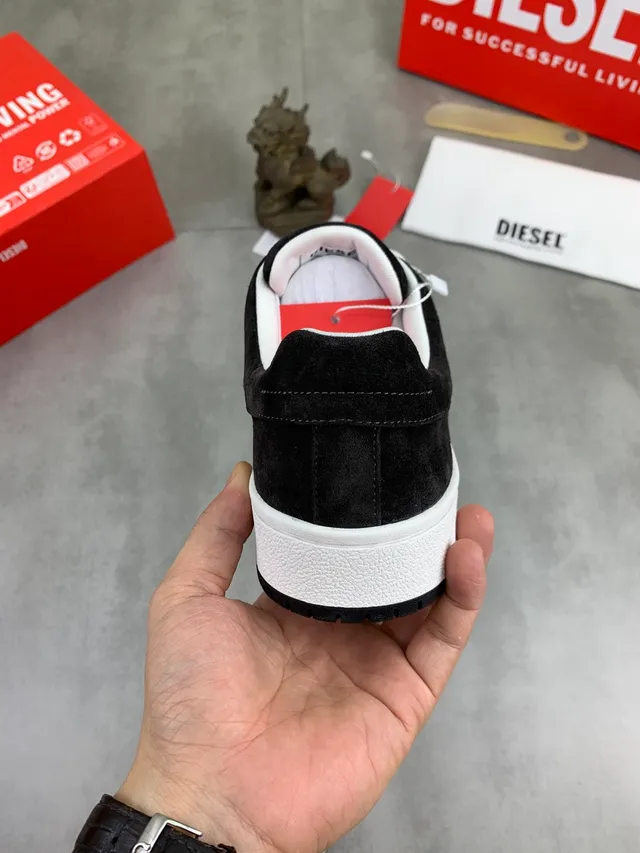 Diesel Black White Suede Upper Contrast Laces Lifestyle Sneakers