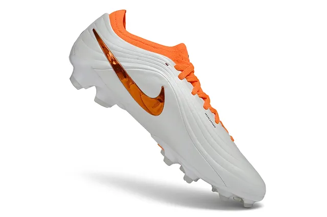 Nike White Orange Low-Cut Synthetic Upper Ribbed Texture Firm-Ground Soccer Shoes