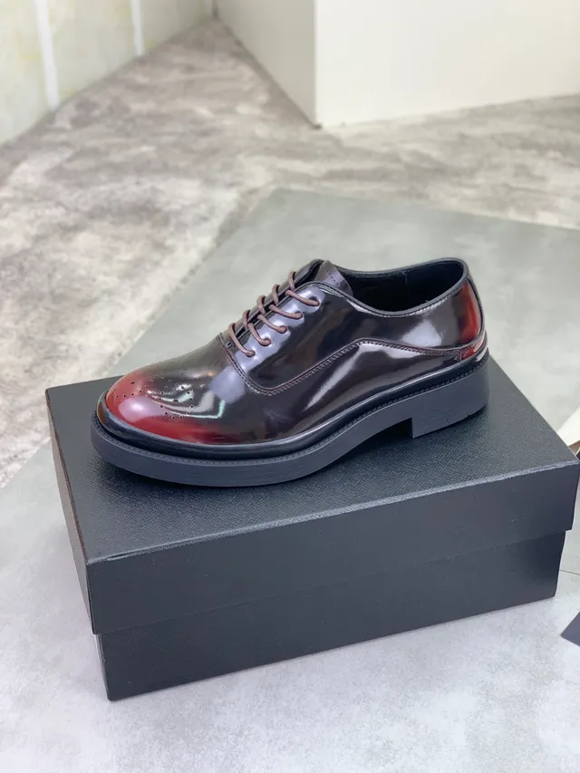 Prada Black Burgundy Glossy Patent Leather Two-Tone Gradient Brogue