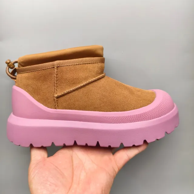 UGG Brown Pink Suede Upper Platform Sole Snow Boots