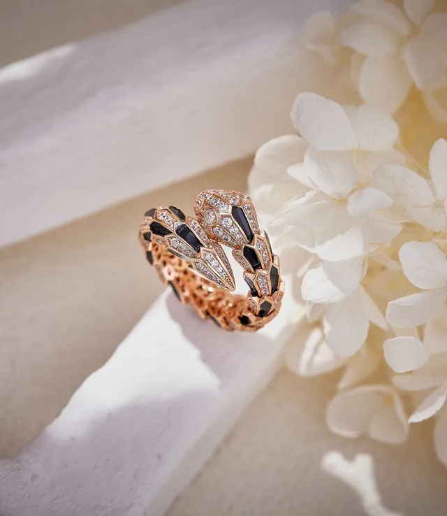 Bvlgari Serpenti Rose Gold Black Enamel Diamond Ring