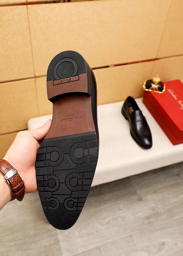 Salvatore Ferragamo Gancini Loafer Black Leather Loafers