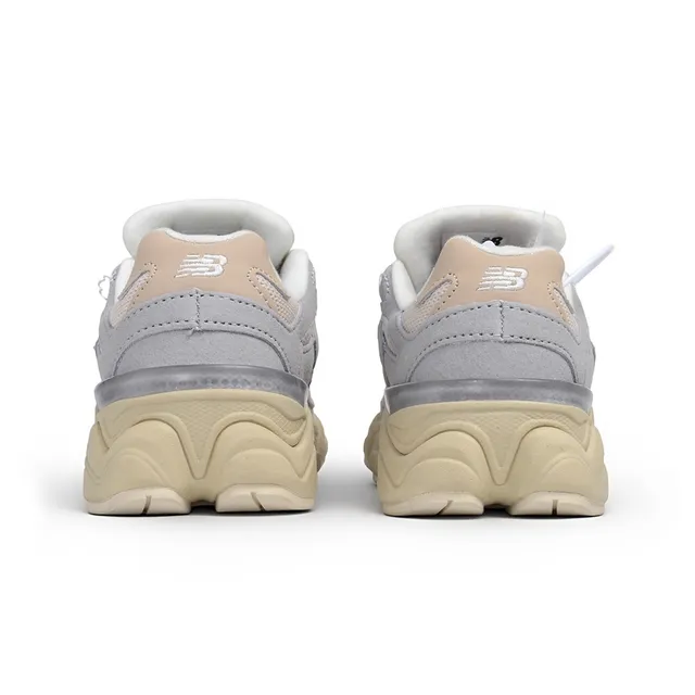 New Balance 9060 Pink Mauve Chunky Sneakers