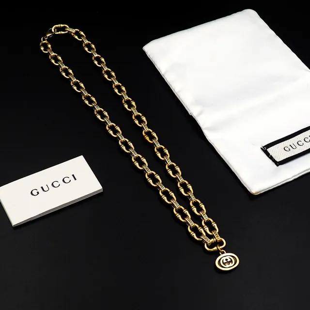Gucci Bamboo Chain Engraved Double G Pendant Necklace