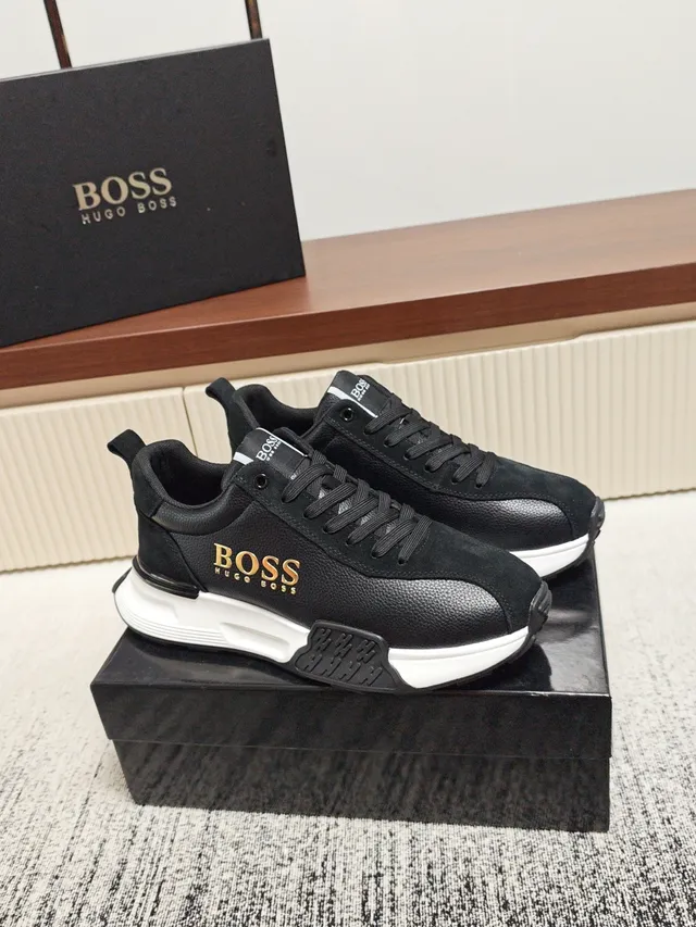 Hugo Boss Black Gold Pebbled Leather Upper Branding Sneakers