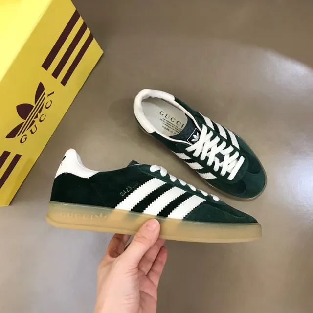 Adidas Samba OG Green and White Lifestyle Sneakers