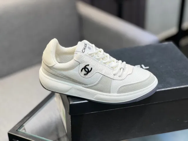 Chanel White Gray Low-Top Mixed-Material Lifestyle Sneakers