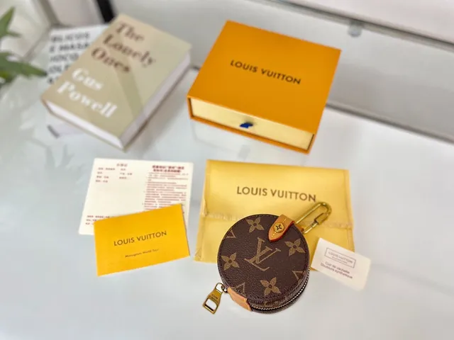 Louis Vuitton Monogram Lanyard Card Holder