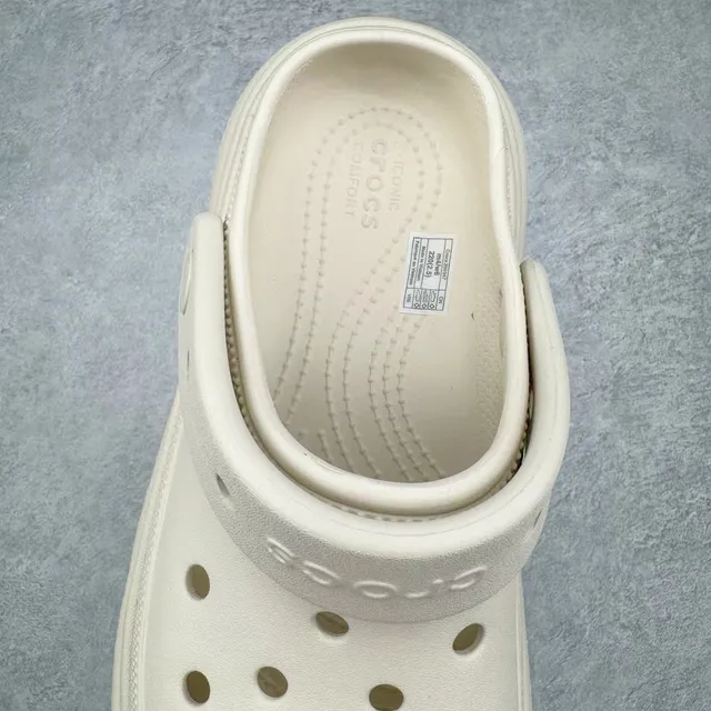 Crocs Classic Clog Platform Beige Clogs