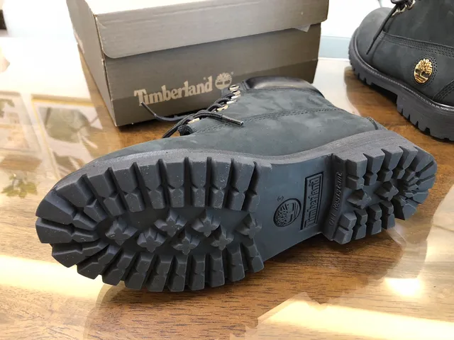Timberland Premium 6-Inch Black Nubuck Work Boots