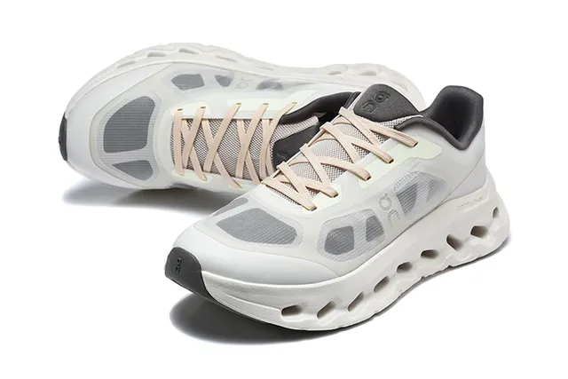 On Black White Engineered Mesh Upper Open Hexagonal CloudTec Pods Running Shoes