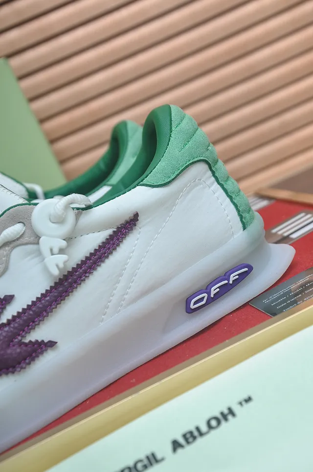 Off-White Purple Layered Mixed-Material Upper Diagonal Arrow Logo Lifestyle Sneakers