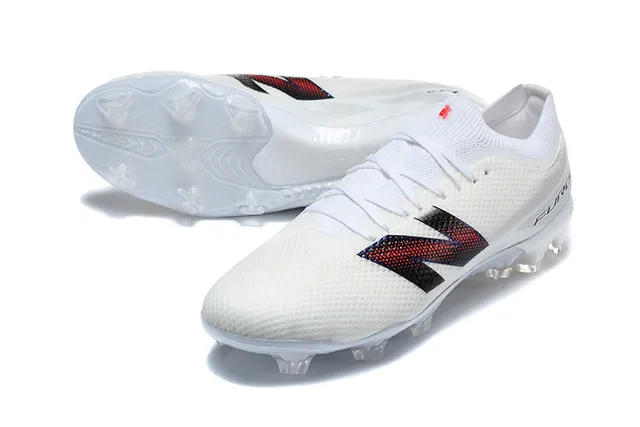 New Balance Furon White Black Low-Cut Knit-Mesh Upper Firm-Ground Soccer Shoes