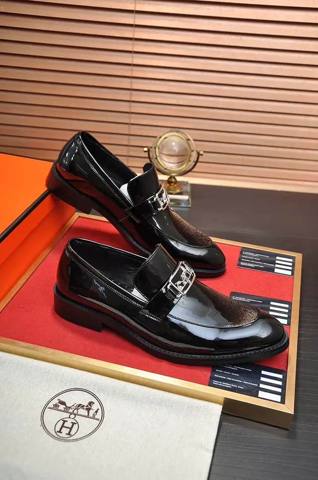 Hermès Black Gold Glossy Patent Leather Single Buckle Strap Monk Shoes