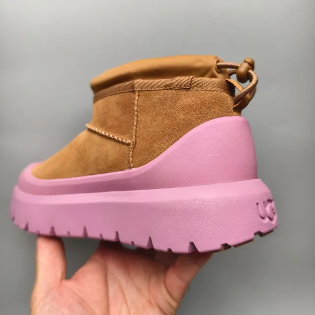 UGG Brown Pink Suede Upper Platform Sole Snow Boots