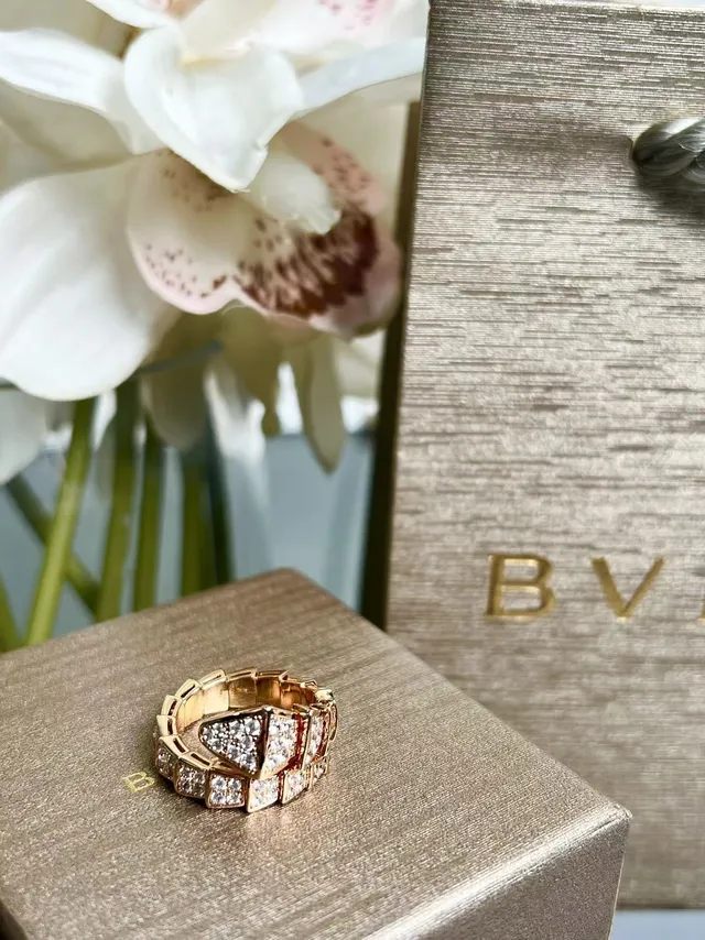 Bvlgari Serpenti Pavé Diamond Rose Gold Ring