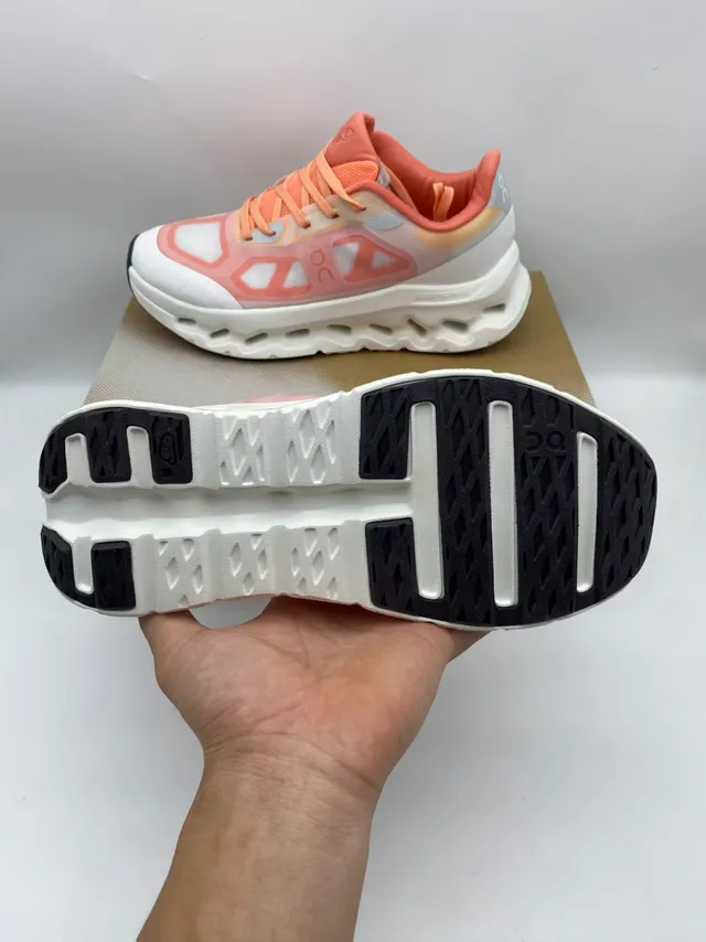 On Beige Gray Sculpted Open-Cell Midsole Mesh And Synthetic Overlay Upper Running Shoes