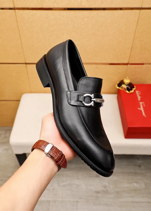 Salvatore Ferragamo Gancini Black Leather Horsebit Loafers