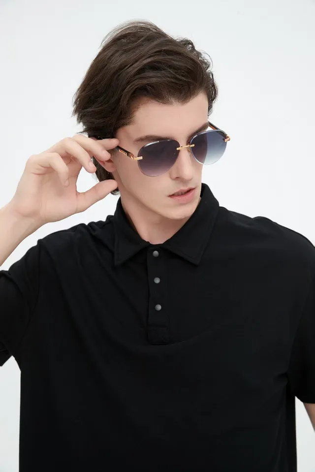 Black Ribbed Collar Three-Button Short-Sleeve Polo Shirt