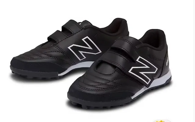 New Balance 442 White Black Low-Top Velcro Strap Closure Turf Soccer Shoes