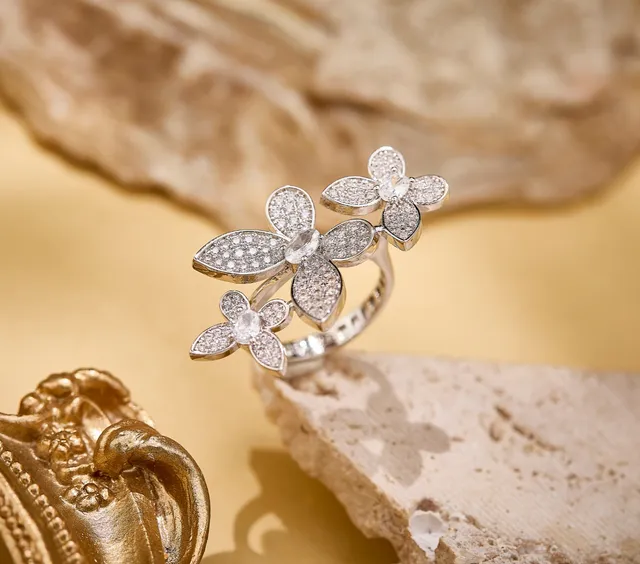 Van Cleef & Arpels Frivole Floral Pavé Diamond and Emerald Earrings