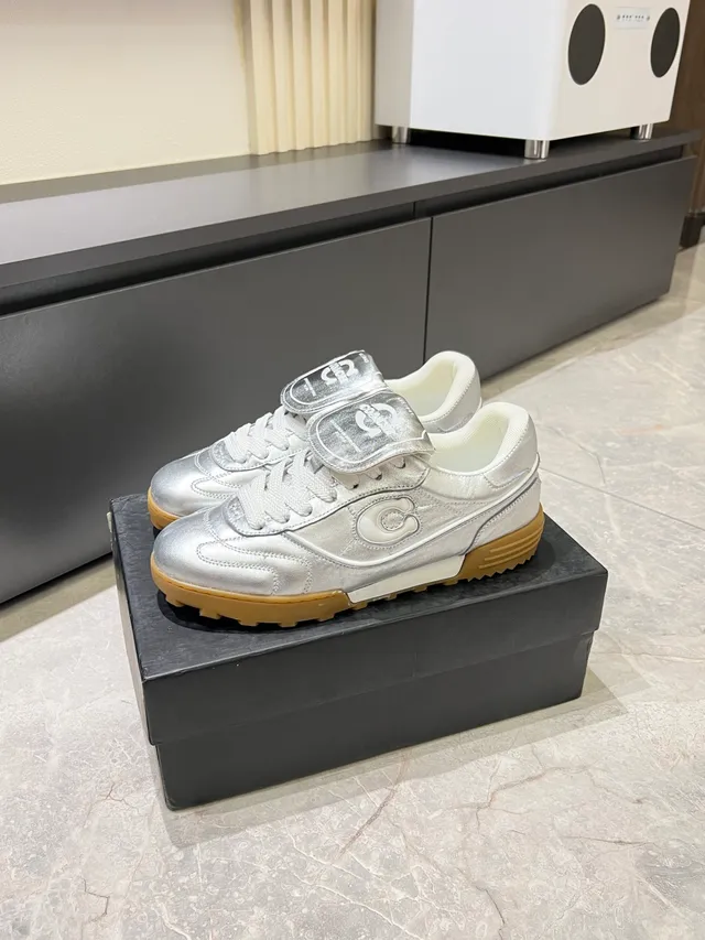 Puma Suede Metallic Silver Gum Lifestyle Sneakers