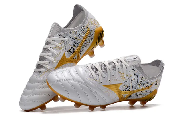 Mizuno White Gold Low-Cut Synthetic Upper Quilted Toe Box Firm-Ground Soccer Shoes