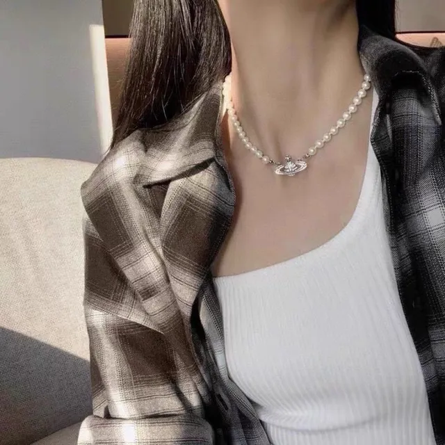 Vivienne Westwood Orb Necklace Beige Silver Pearl Strand Pendant Necklace