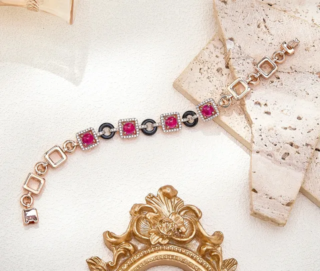 Gold Pink Square-Link Design Pavé-Set Halo Bracelet
