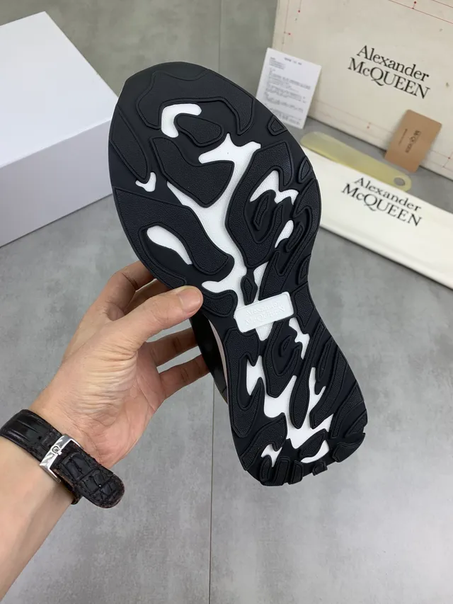 Alexander McQueen Beige Black Mixed-Material Paneling Suede And Leather Lifestyle Sneakers