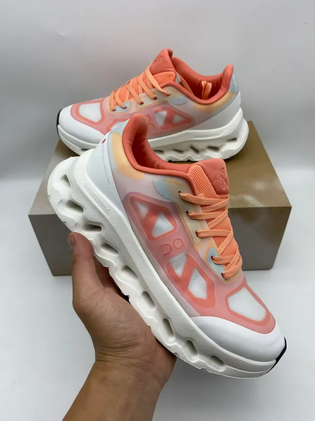 On Beige Gray Sculpted Open-Cell Midsole Mesh And Synthetic Overlay Upper Running Shoes