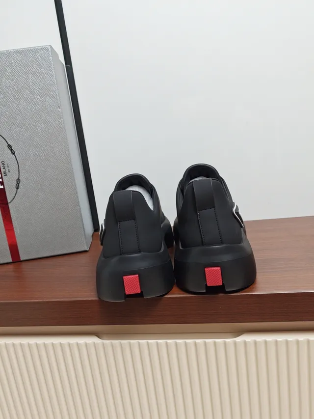 Prada Cloudbust Black Red Platform Sole Seamless Upper Chunky Sneakers