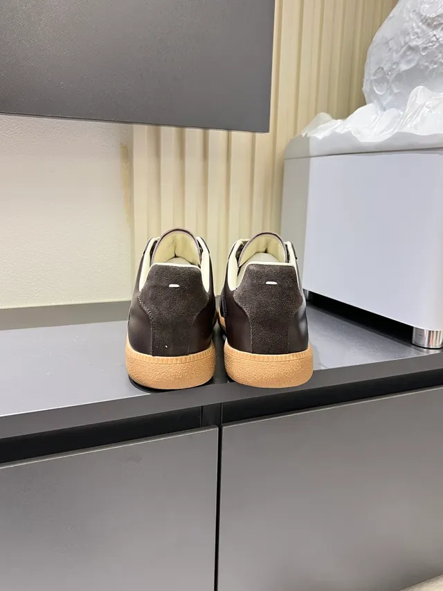 Maison Margiela White Multicolor Low-Top Leather Upper Lifestyle Sneakers
