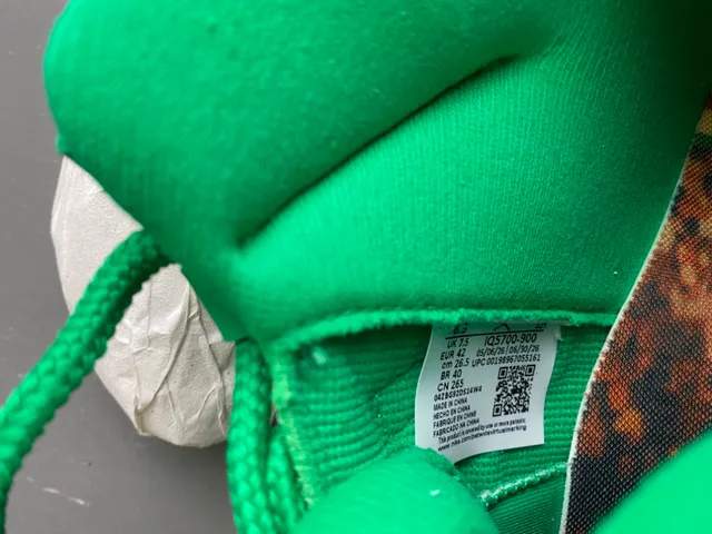 Air Jordan 11 Monochromatic Green Suede Basketball Shoes