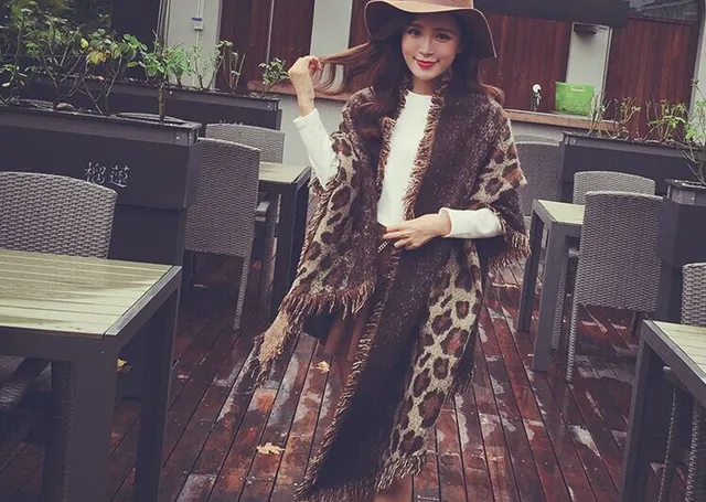 Beige Brown Knitted Leopard Print Scarve