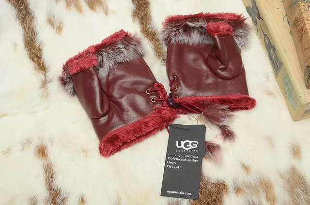 UGG Fur-Trimmed Leather Pouch Bucket Bag