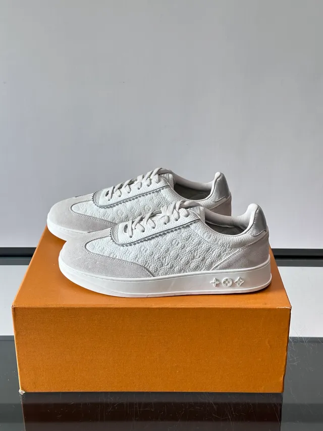 Louis Vuitton Gray Silver Textured Pebbled Upper Metallic Accents Lifestyle Sneakers
