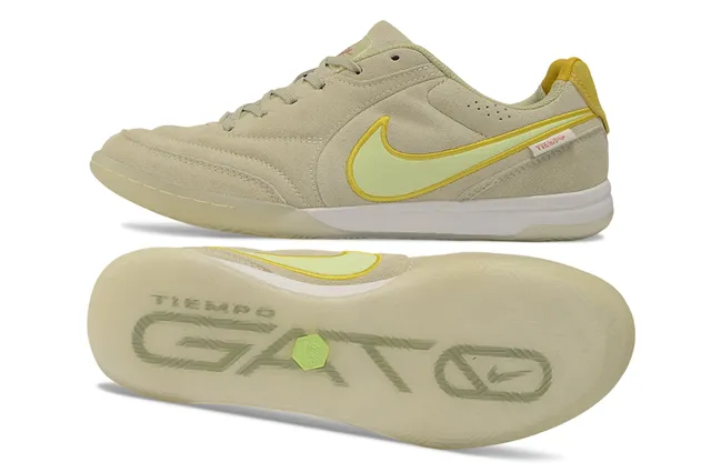 Nike Beige Yellow Suede Upper Low-Top Indoor Soccer Shoes